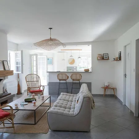 Villa Maison Spacieuse 8pers – Marina De Talaris