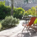 Vila Maison Spacieuse Avec Piscine Grand Jardin Lacanau